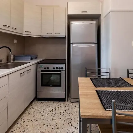 The Athenian Hideaway 2- Bedroom In Thiseio شقة
