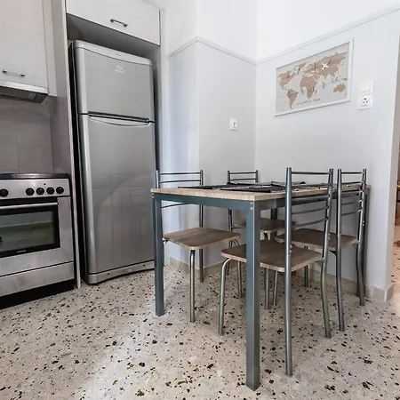The Athenian Hideaway 2- Bedroom In Thiseio شقة